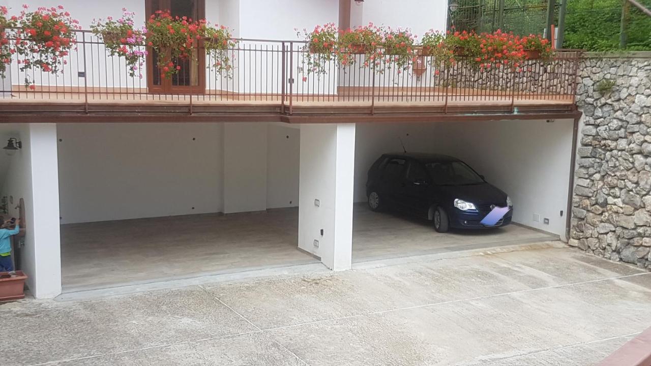 Casa Vacanza Xenìa Agerola Exterior foto