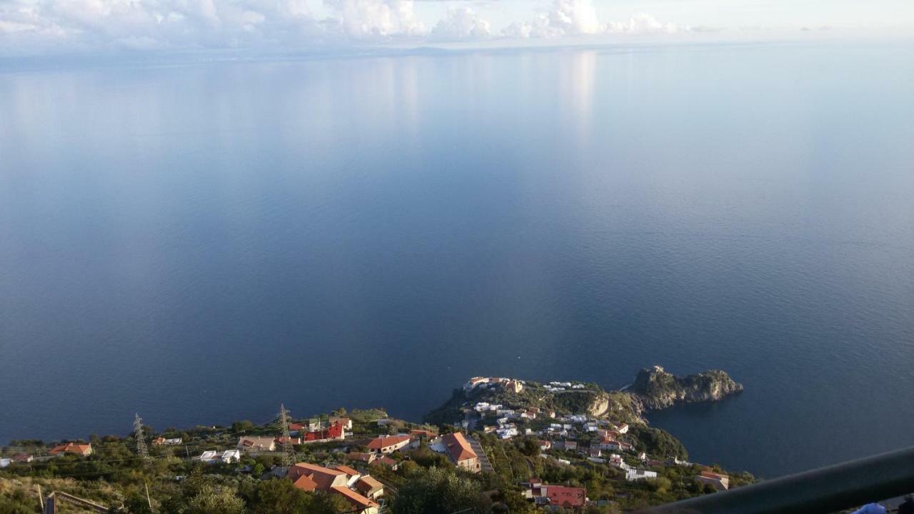 Casa Vacanza Xenìa Agerola Exterior foto
